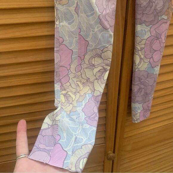 NWT Dippin’ Daisy’s Floral High Rise Leggings size small - Picture 8 of 8